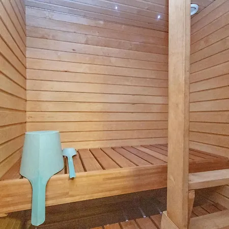 Levistar 1 As- 1108 By Interhome